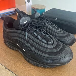 Nike Air Max 97
